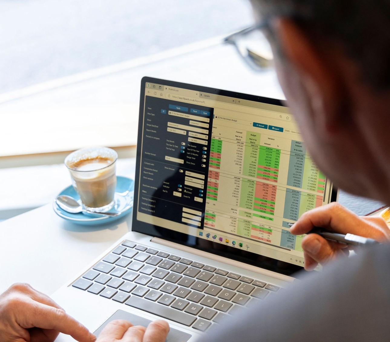 FDPack, a web-based financial planning tool based on a legacy database.   Commissioned by smlbiz Ltd